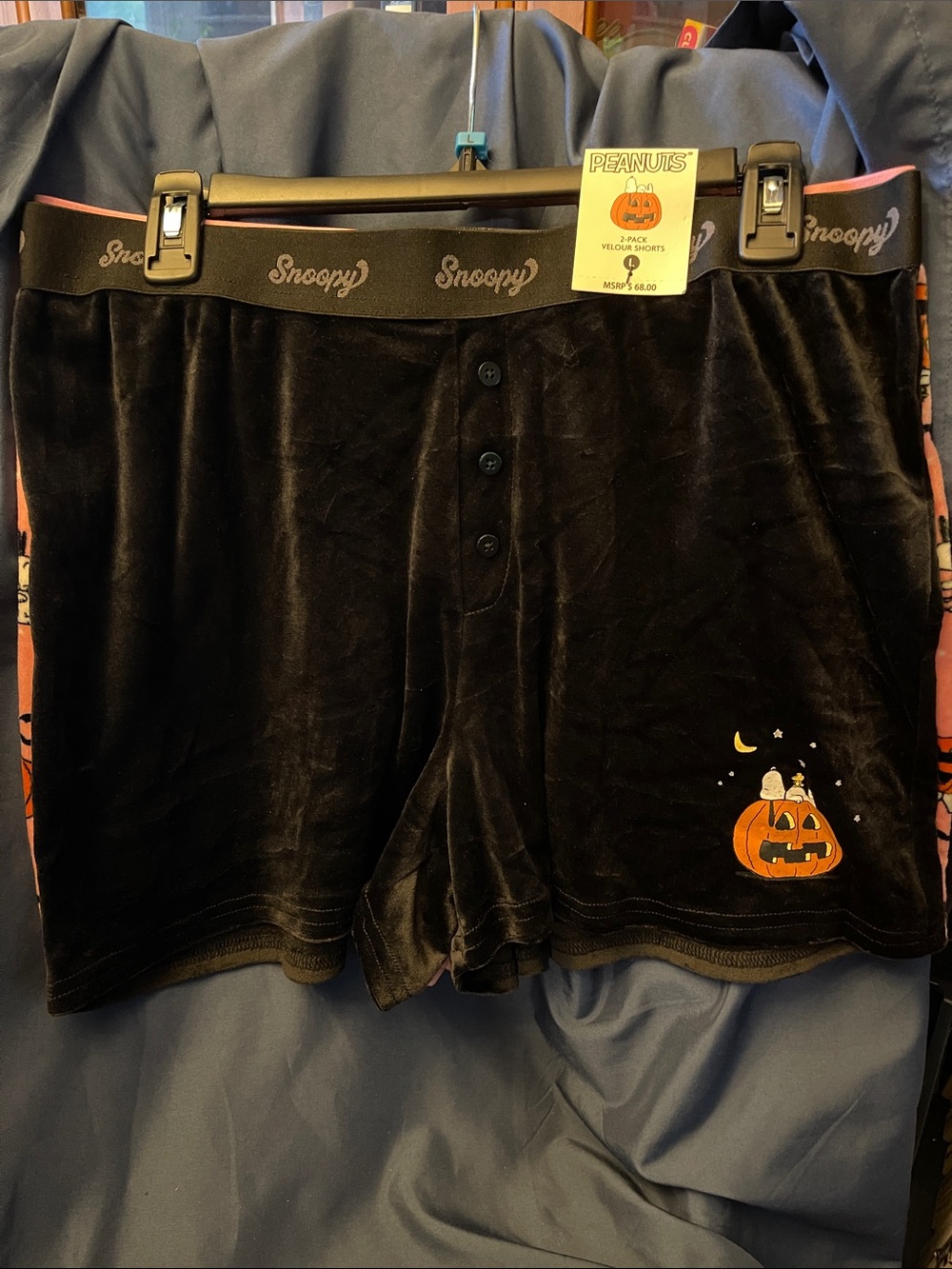 Peanuts 2-Pack Velour Shorts with Black & Pink Pumpkin Graphics